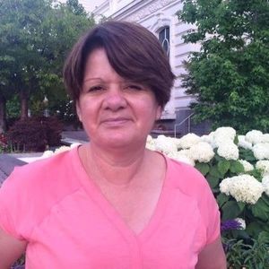 Meet your Posher, Elisa